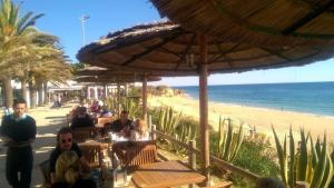 Oura sea view terrace, Pisc, Plage200m, BBQ, Strip BBQ, 5 pers