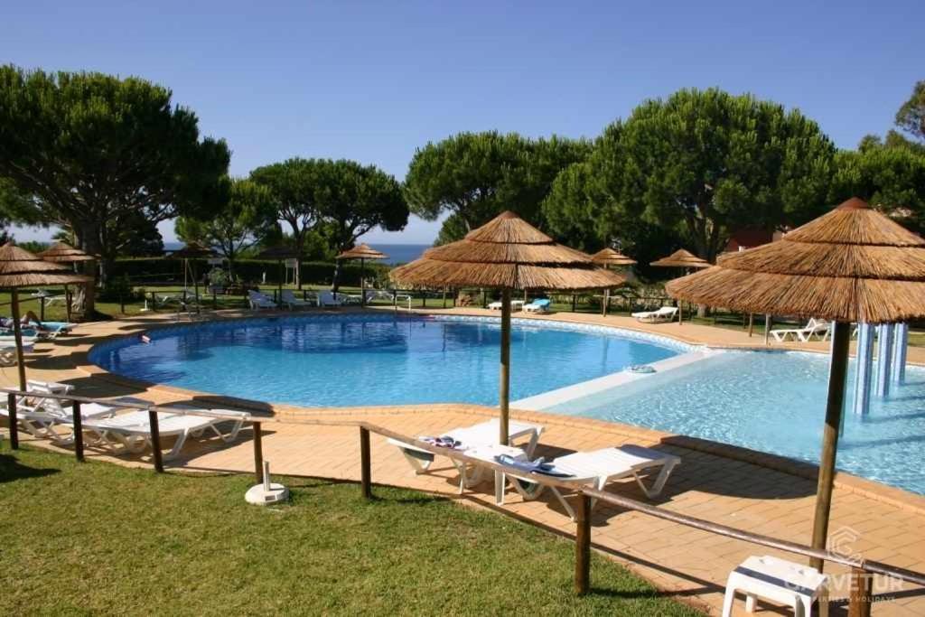 Oura Sunrise Apartment by Stay-ici, Algarve Holiday Rental Rua da Pedra dos Bicos, 8200-381 Albufeira