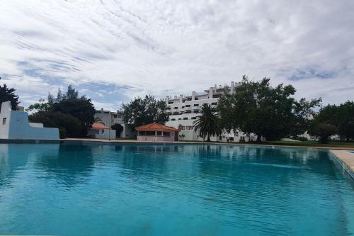 Oura Vilanova - Beach, Pool & Garden