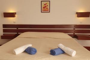 Oura Vilanova - Beach, Pool & Garden
