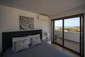 Appartement Outstanding penthouse with amazing sea views Avenida São Lourenço da Barrosa, Oceano Atlantico Apartments 901 8500-510 Portimão Algarve