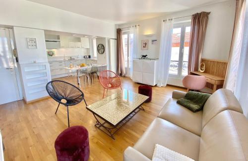 PAILLETTE 3 Chambres CENTRE VILLE Vue MER