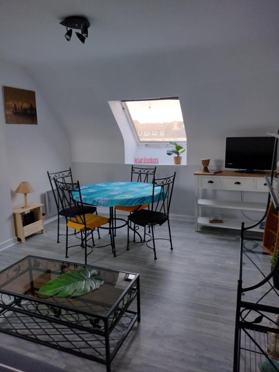 Appartement Paimpol bel appartement port et gare à pied avec cave 2B Avenue de Général Leclerc 22500 Paimpol