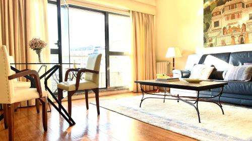 Palace 55 - Beautiful Apartment with Parking&Balcony