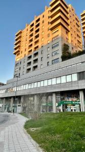 Palace 55 - Beautiful Apartment with Parking&Balcony
