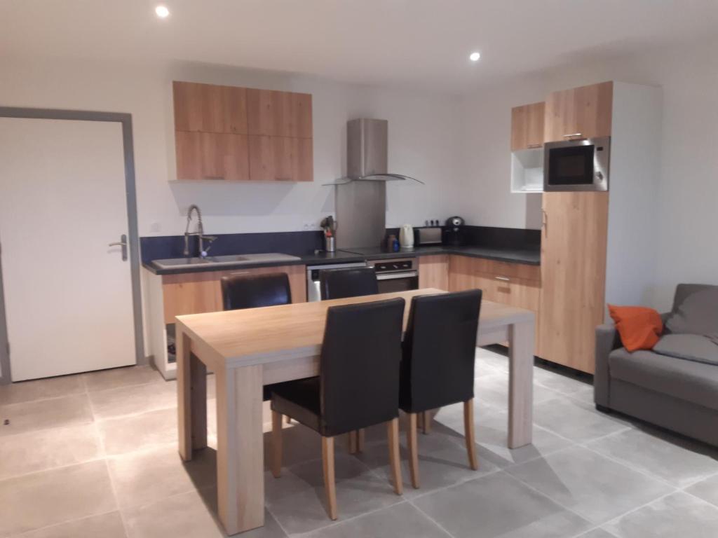 Palais area: Modern 4 bedrooms/ 4 baths 06400 Cannes