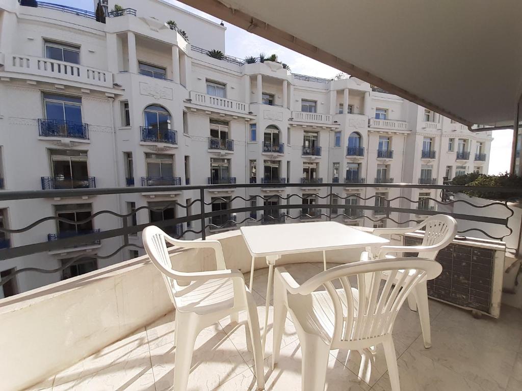 Palais des Iles 22 Rue Latour-Maubourg, 06400 Cannes