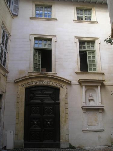 Palais des Papes - Appartement dans Hôtel Particulier