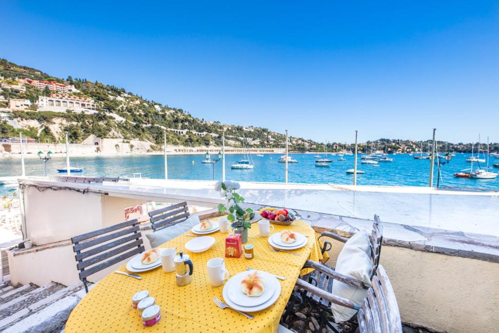 Appartement PALAIS MARINE QUAI DES MARINIERES VILLEFRANCHE-SUR-MER QUAI AMIRAL PONCHARDIER 3 06230 Villefranche-sur-Mer