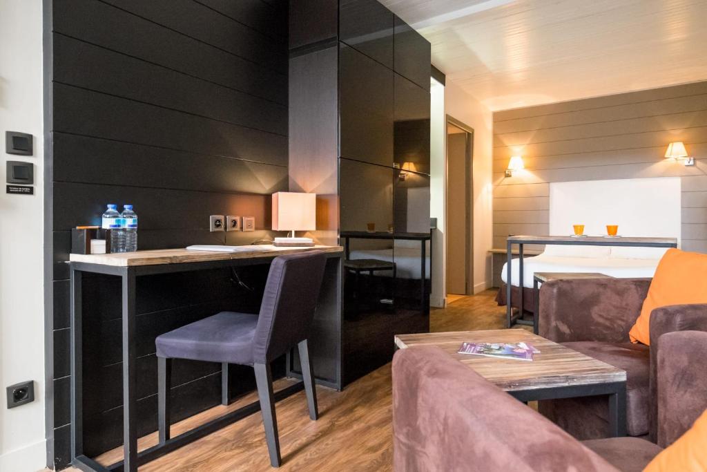 Palais RinÔur - Cosy studio close to stations and Old City - Welkeys 8 rue du Vieux Faubourg, 59000 Lille