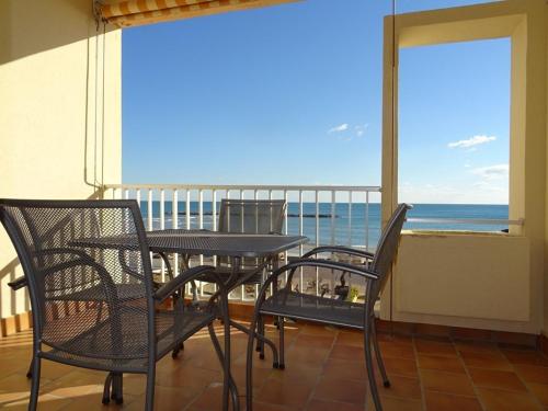 Appartement Appartement Palavas-les-Flots, 2 pièces, 7 personnes - FR-1-559-7 1035 Avenue Evêché de Maguelone Résidence l'Etoile du Sud Bt A n°19 en 2°etge Palavas-les-Flots