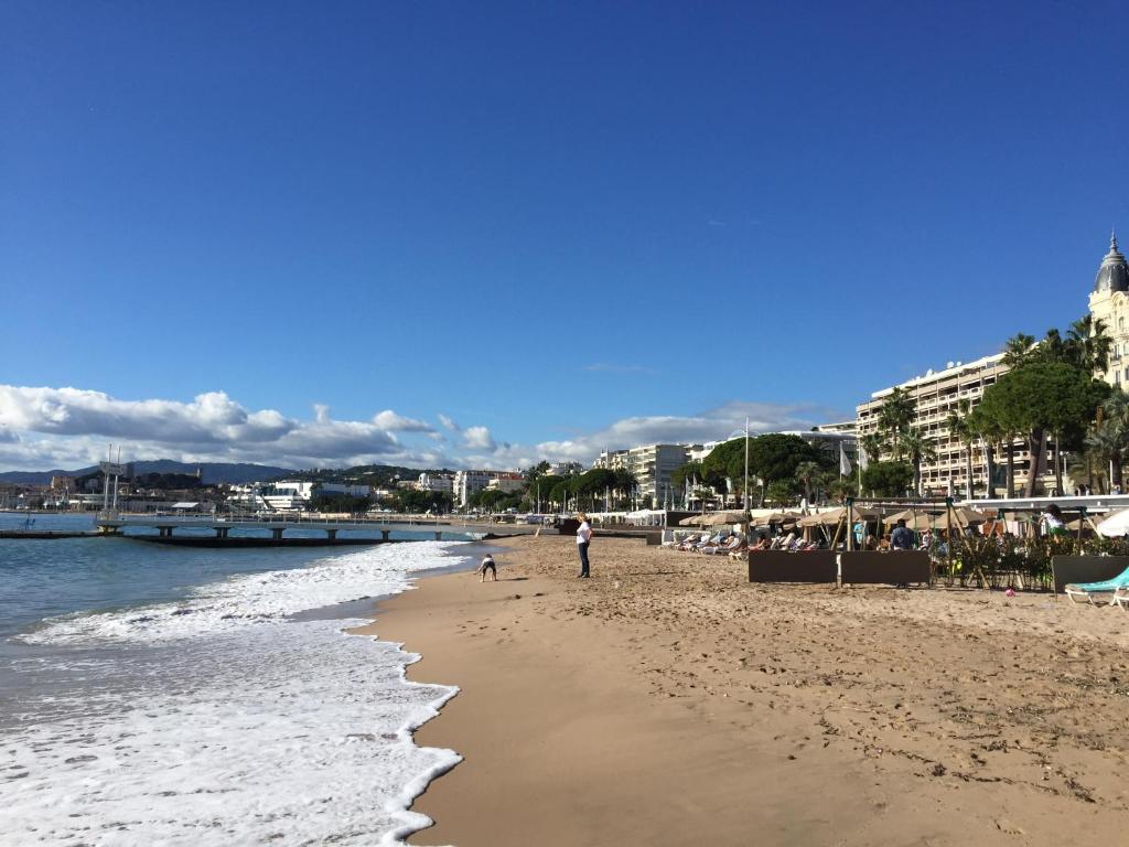 Palm beach Cannes 16 avenue de la reine astrid, 06400 Cannes