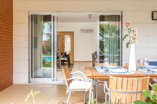 PALM Village Apartments