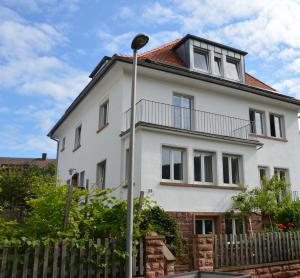 Appartement Panorama-Blick Miltenberg, 3 Pers., zentr., am Main, Terrasse, Bootverleih, P 38 Josef-Wirth-Straße 63897 Miltenberg Bavière
