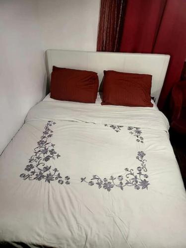 Pantin : appartement soy ,Salon-cuisine, Chambre