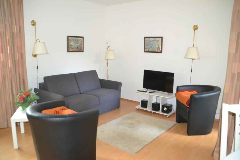 Appartement PAR1b Ferienwohnung Pflugmacher Parkallee 1 23669 Häven