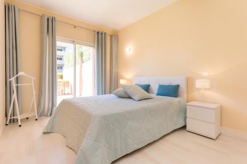 Paradise Apartment
