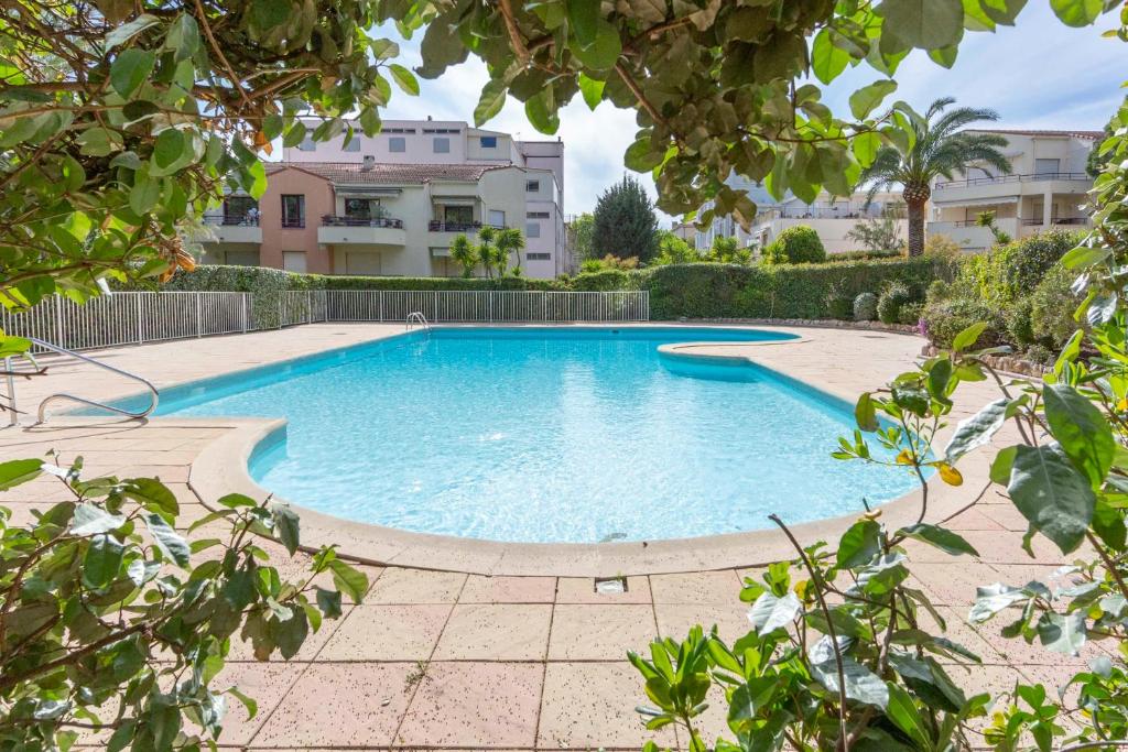 Appartement Paradise Cannes Center with Pool and Park VILLA LE LYS 26 Avenue Isola Bella 06400 Cannes