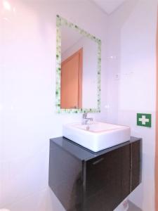 Paraiso Sol Rocha Luxurious beach apartment
