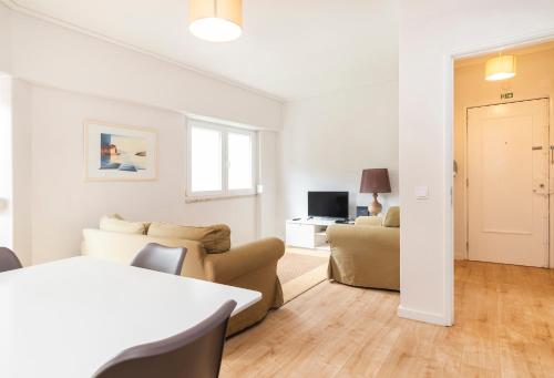 PAREDE APARTMENT 2