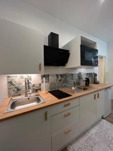 PARENTHESE LOVE : Bali Mon Amour - Suite Jacuzzi SPA - Proche Orly / Paris