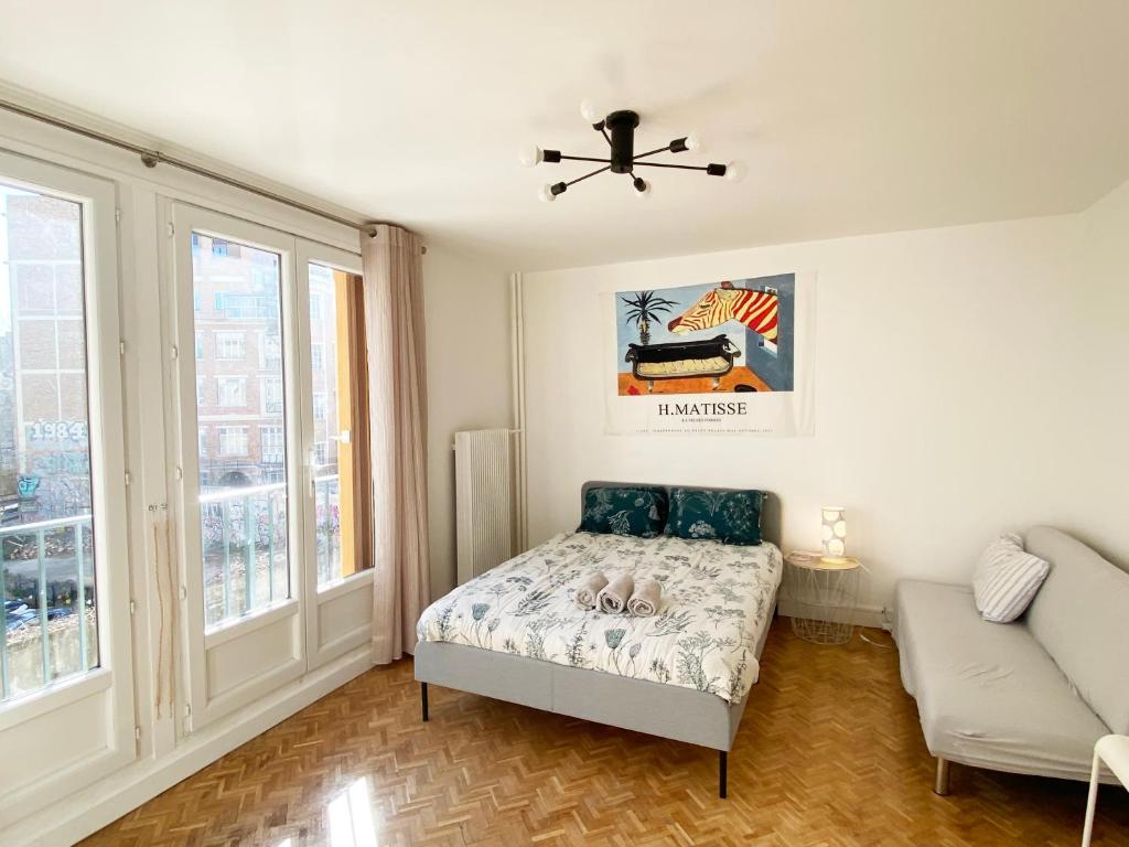 Appartement Paris: agréable chambre d’un grand artiste 202 Quai de Jemmapes 75010 Paris