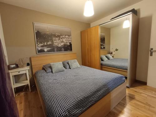Paris / Apartment with 3 bedrooms and 2 bathrooms