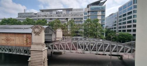 PARIS AURIOL