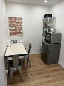 Paris : charmant 2 pièces au calme