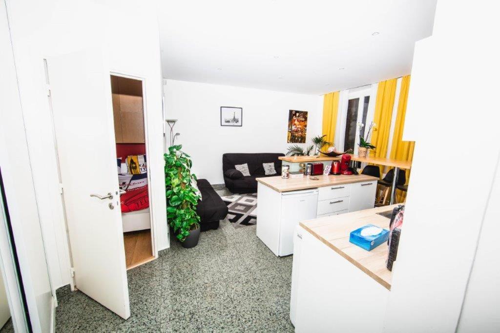 Paris City Flat 1er etage a gauche 8 Rue de Mulhouse, 75002 Paris