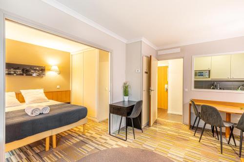 Paris Expo Apart Hotel Porte de Versailles - Parking