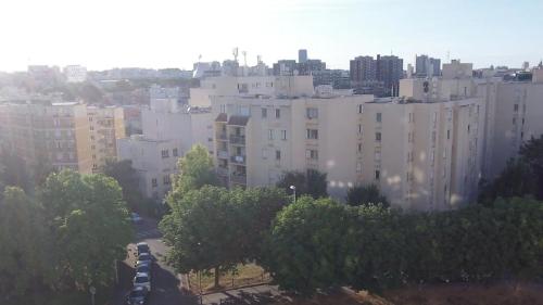 Paris Porte d'Italie - Chambre à louer avec parking et vue sur Paris