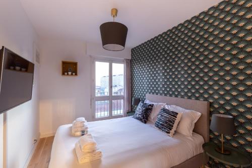Paris - Porte d'Ivry - Modern and Cosy 2 bedroom apartment