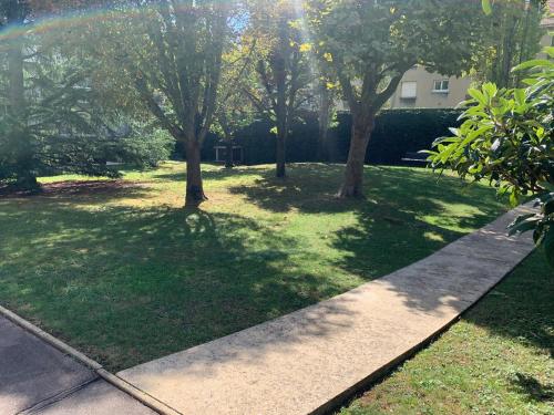 Paris Sud - Lovely Studio Saint Jean - 15 min du Jardin de Luxembourg -RER B