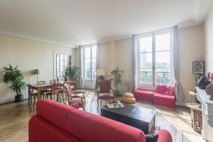 Paris-sur-seine-chez-caroline