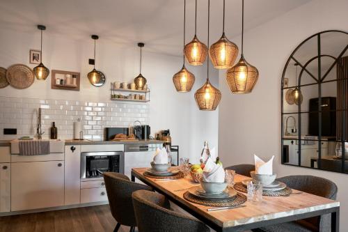 Park Avenue - Design Apartment Friesenstraße - 4 Pers - WLAN - Netflix - 65 Zoll TV