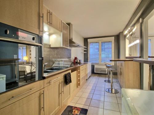Parking & 100m2 en plein centre ville