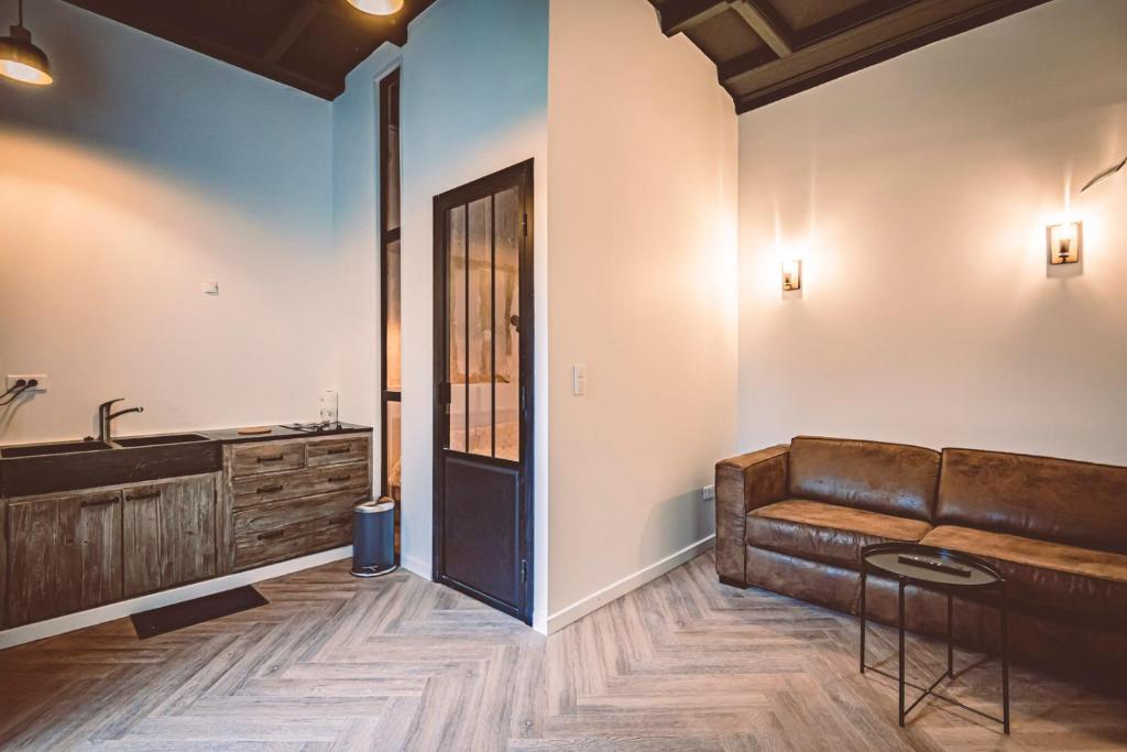 Part Dieu, joli appartement avec terrasse, jardin et parking