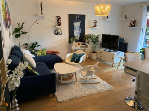 Part Dieu, joli appartement avec terrasse, jardin et parking