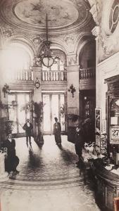 Аpartements in the historical center df Vichy,hotel Imperial.