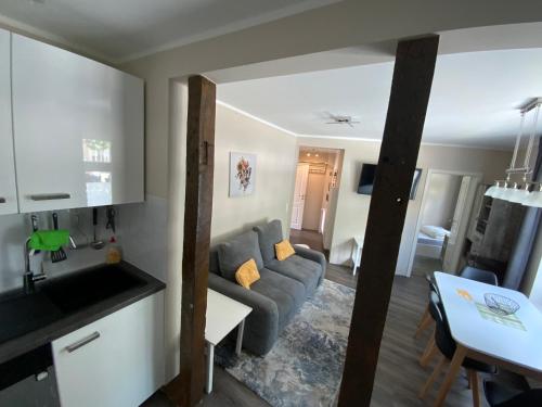 Parterre Apartment, 72 qm, 2 Schlafzimmer, Gäste-WC, Terrasse, 6 Personen