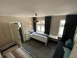 Parterre Apartment, 72 qm, 2 Schlafzimmer, Gäste-WC, Terrasse, 6 Personen