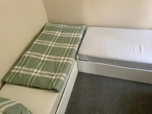 Parterre Apartment, 72 qm, 2 Schlafzimmer, Gäste-WC, Terrasse, 6 Personen