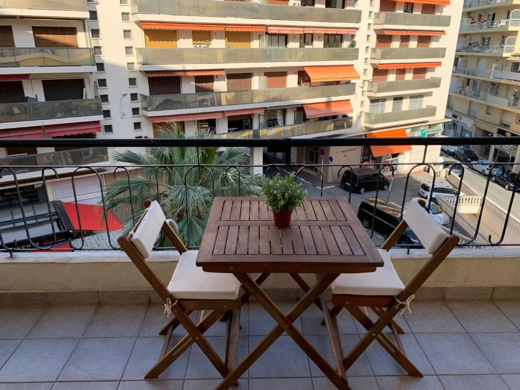 Appartement PASTEUR 4 Rue Pasteur 06400 Cannes