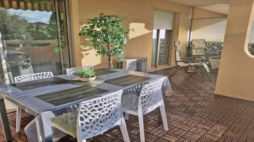 Patio Fleuri