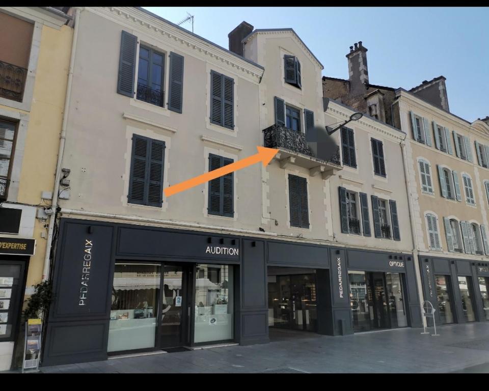 Pau hypercentre Studio LM 11 Rue Maréchal Foch, 64000 Pau