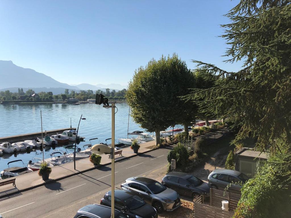 Appartement Pause Detente Sur La Port Du Bourget Du Lac 533 Boulevard du Lac 73370 Le Bourget-du-Lac