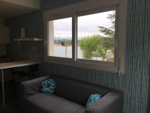 Pause Detente Sur La Port Du Bourget Du Lac