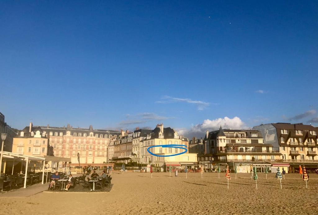 pavillon de la plage 3 rue de Paris Trouville-sur-Mer, 14360 Trouville-sur-Mer