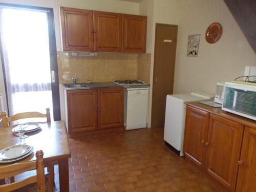 Pavillon de vacances avec jardin proche plage et commerces - 6AYG51